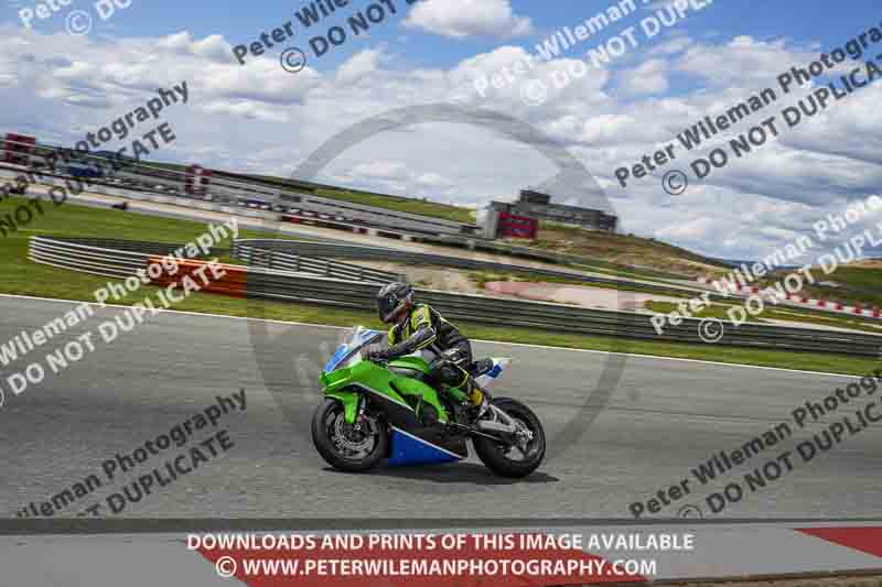 cadwell no limits trackday;cadwell park;cadwell park photographs;cadwell trackday photographs;enduro digital images;event digital images;eventdigitalimages;navarra;no limits trackdays;peter wileman photography;racing digital images;trackday digital images;trackday photos